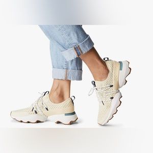 Sorel kinetic sneakers